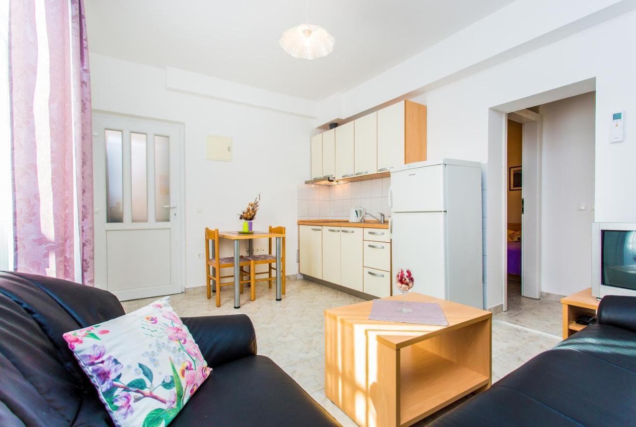 Apartments Lavanda 1 Нивице Экстерьер фото