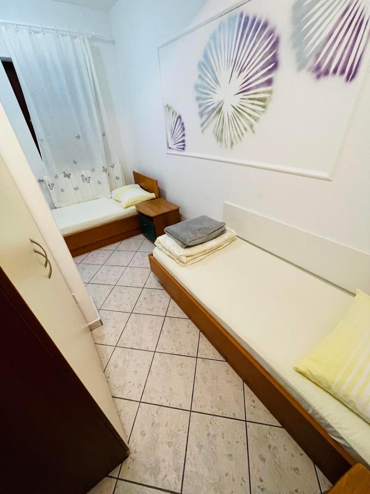 Apartments Lavanda 1 Нивице Экстерьер фото